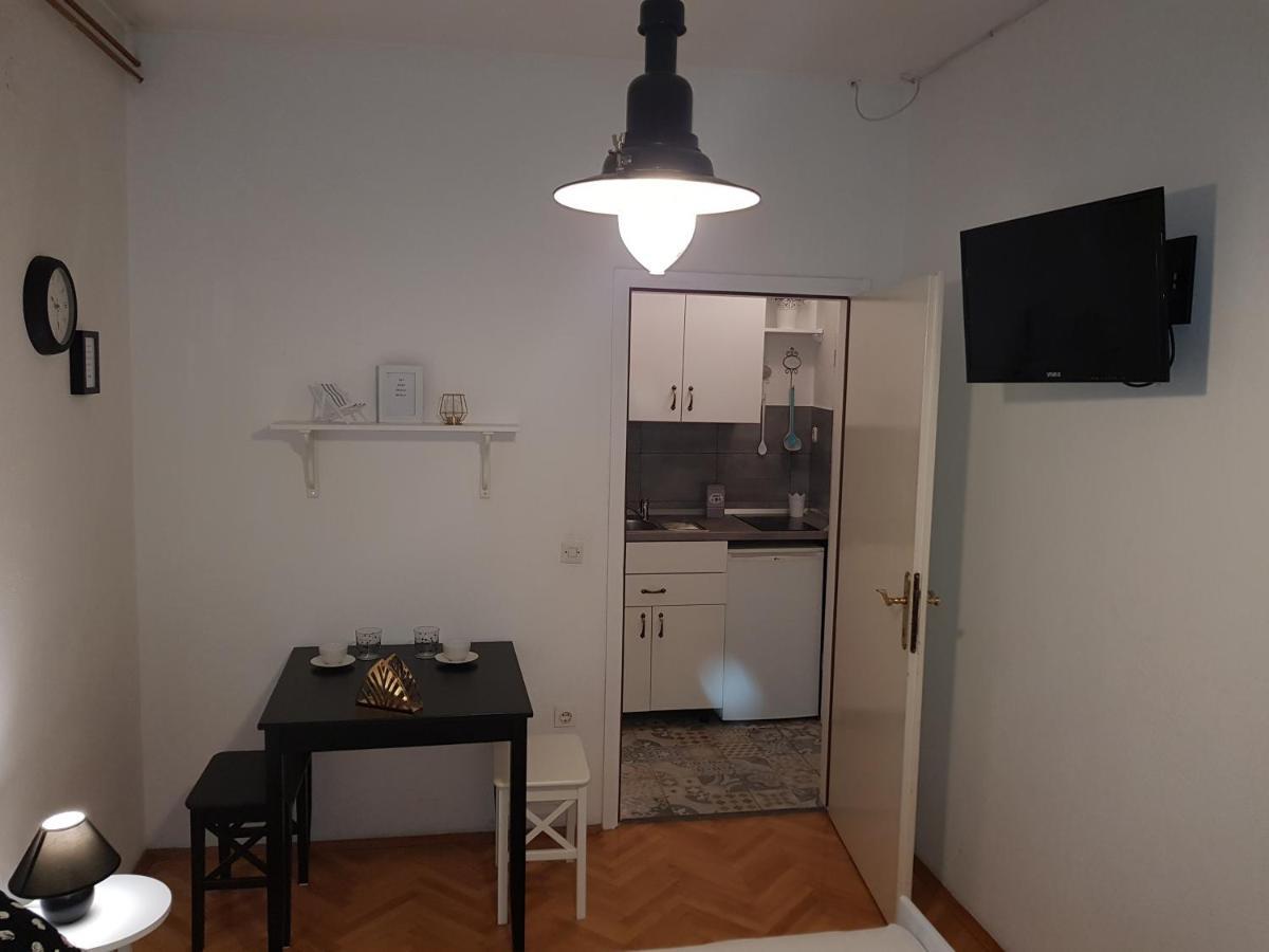 마카르스카 Studio Flat For 2 아파트 외부 사진